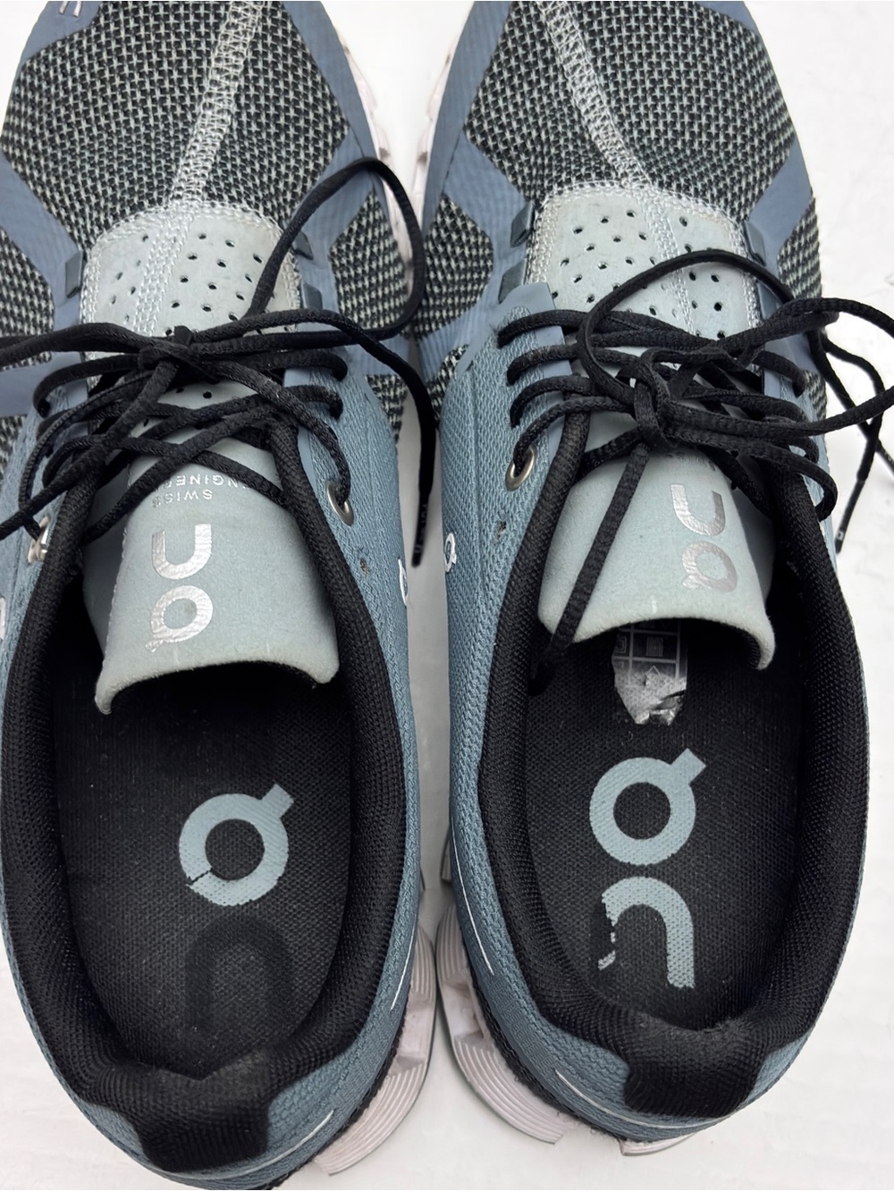 Women’s On Running On Cloud Running Cloudswift Gray Black Running Shoes 10 - Picture 6 of 9